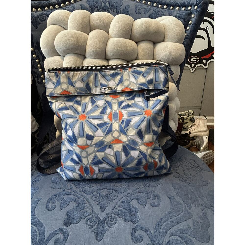 Tumi Voyageur Calera Crossbody Cayenne Tile Blue White